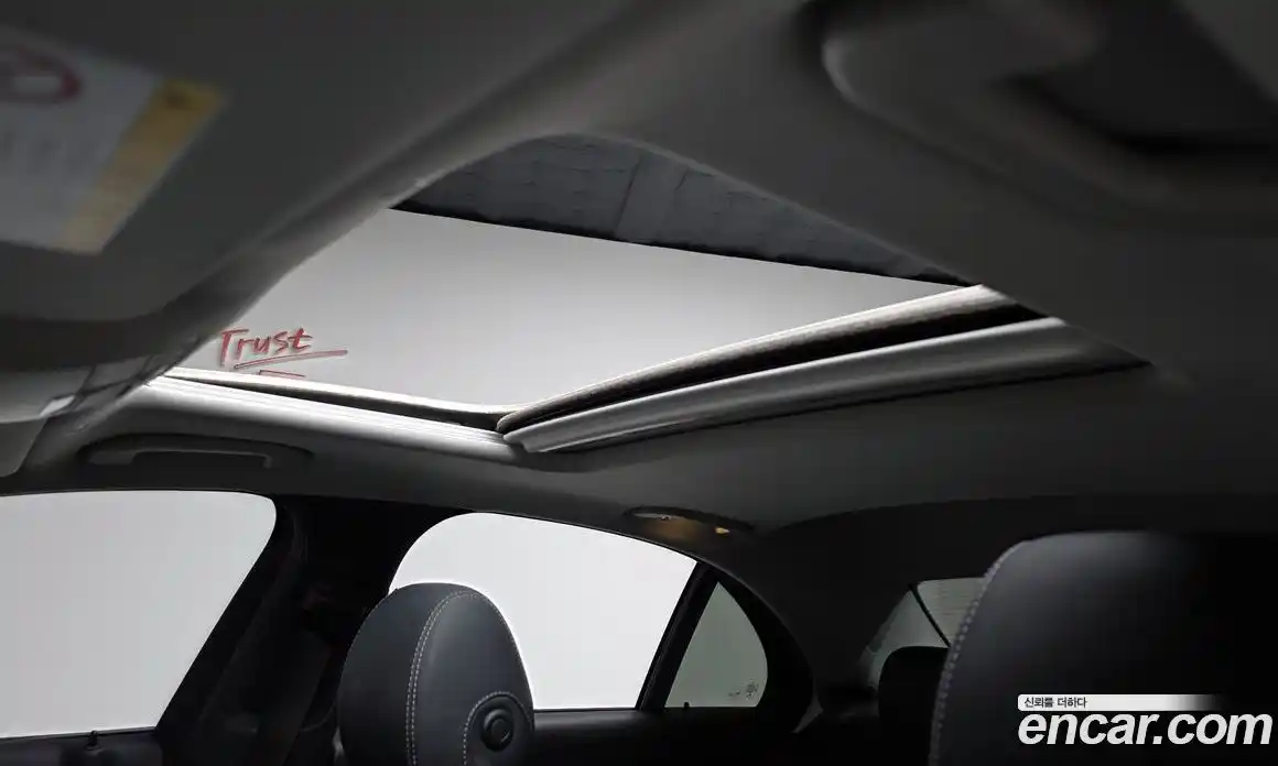 Mercedes-Benz E-Class 2019 2.0 Автомат в Москве № 143683, фото 7