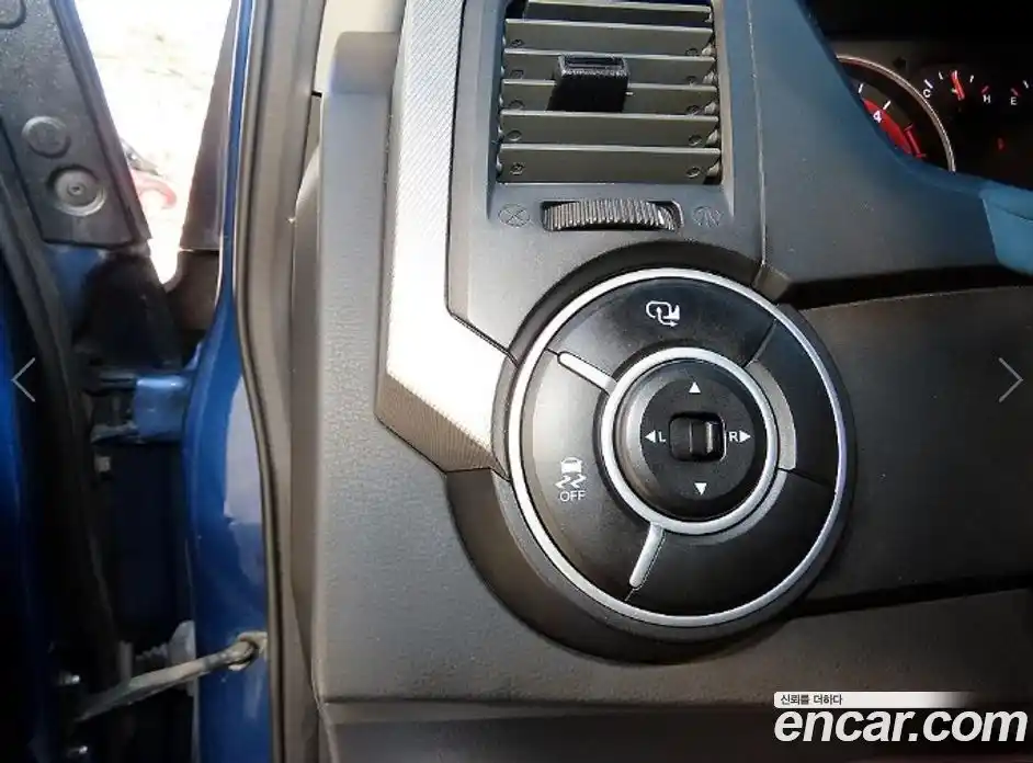 SsangYong Korando 2012 2.0 Автомат в Москве № 147489, фото 12