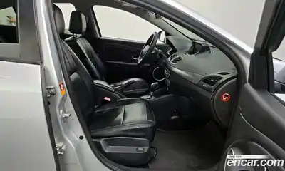 Renault SM3 2011 1.6 Автомат в Москве № 150107, миниатюра 11