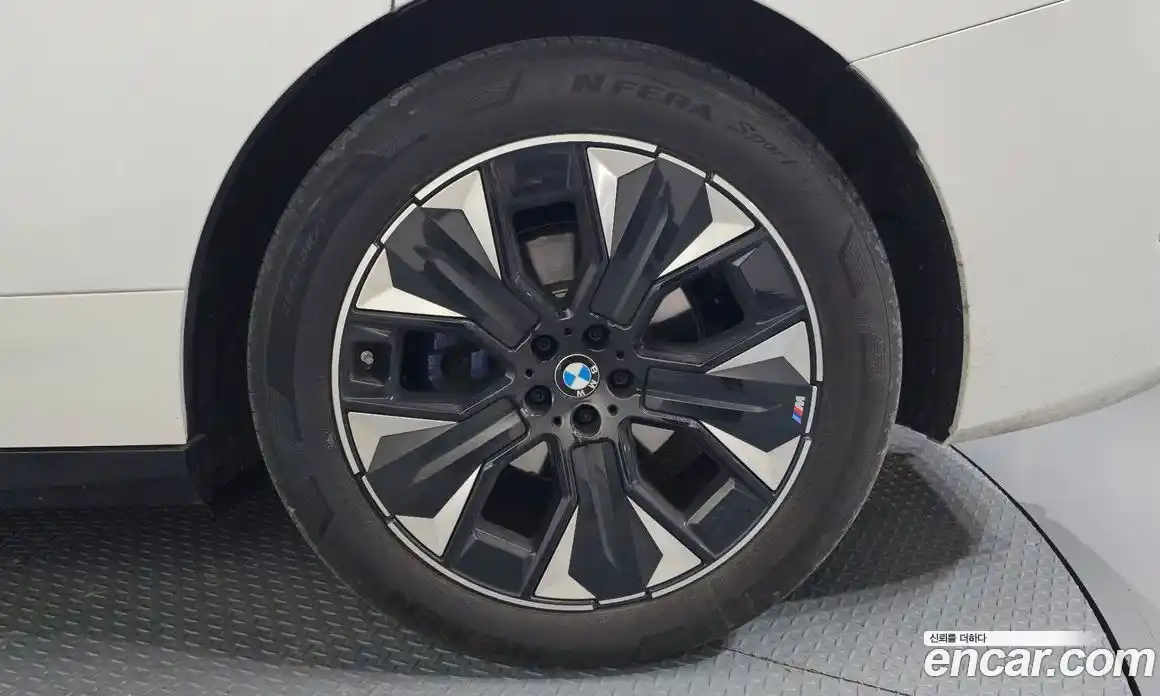 BMW iX 2026 0.3 Автомат в Москве № 154243, фото 12