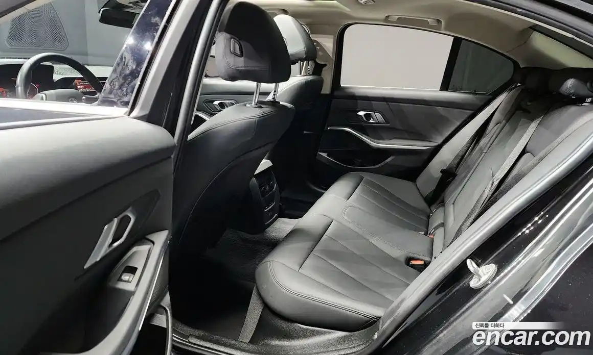 BMW 3-Series 2021 2.0 Автомат в Москве № 157904, фото 19