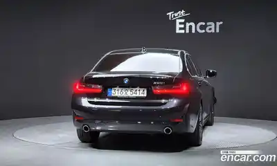 BMW 3-Series 2021 2.0 Автомат в Москве № 157904, миниатюра 4