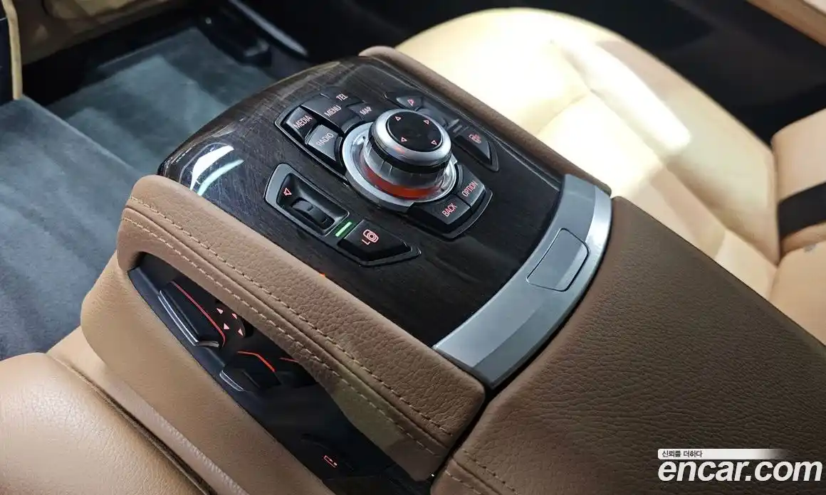 BMW 7-Series 2013 3.0 Автомат в Москве № 159161, фото 19