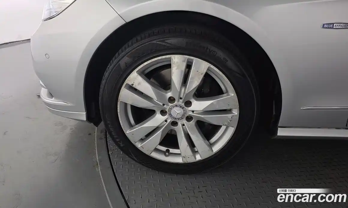 Mercedes-Benz E-Class 2012 3.5 Автомат в Москве № 160494, фото 11