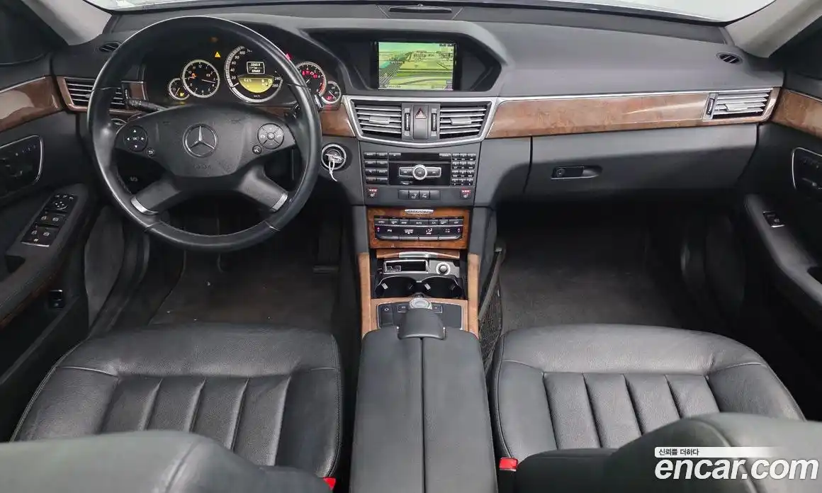 Mercedes-Benz E-Class 2012 3.5 Автомат в Москве № 160494, фото 16