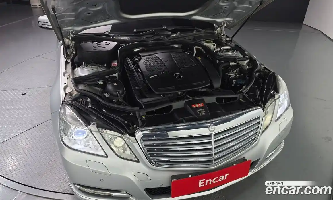 Mercedes-Benz E-Class 2012 3.5 Автомат в Москве № 160494, фото 5