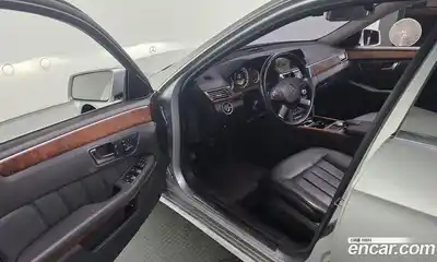 Mercedes-Benz E-Class 2012 3.5 Автомат в Москве № 160494, миниатюра 8