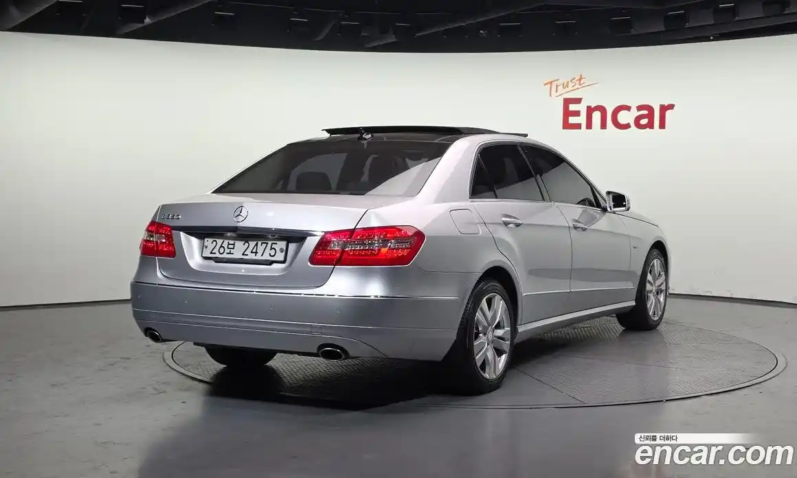 Mercedes-Benz E-Class 2012 3.5 Автомат в Москве № 160494, фото 9