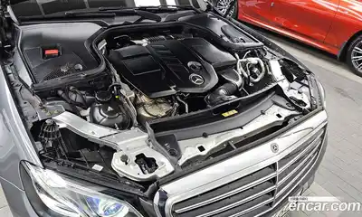 Mercedes-Benz E-Class 2019 1.9 Автомат в Москве № 160513, миниатюра 6