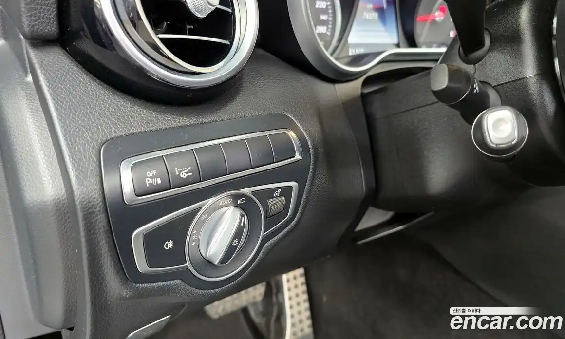 Mercedes-Benz C-Class 2017 2.0 Автомат в Москве № 161197, фото 16