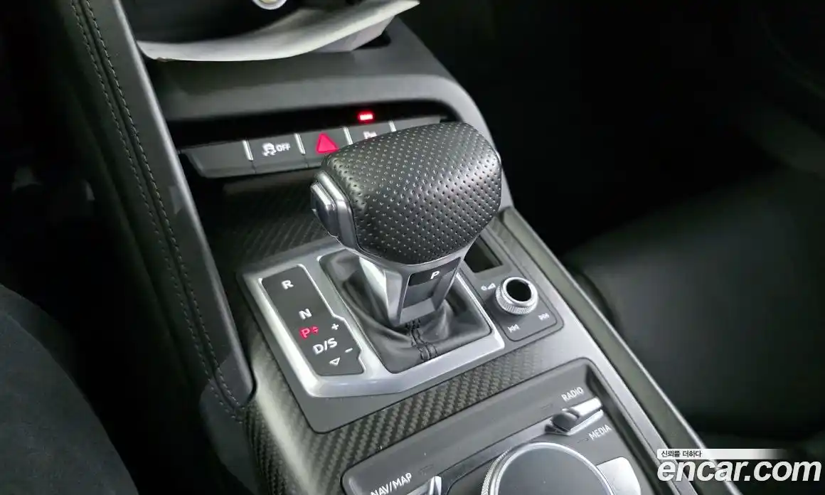 Audi R8 2017 5.2 Автомат в Москве № 161980, фото 14