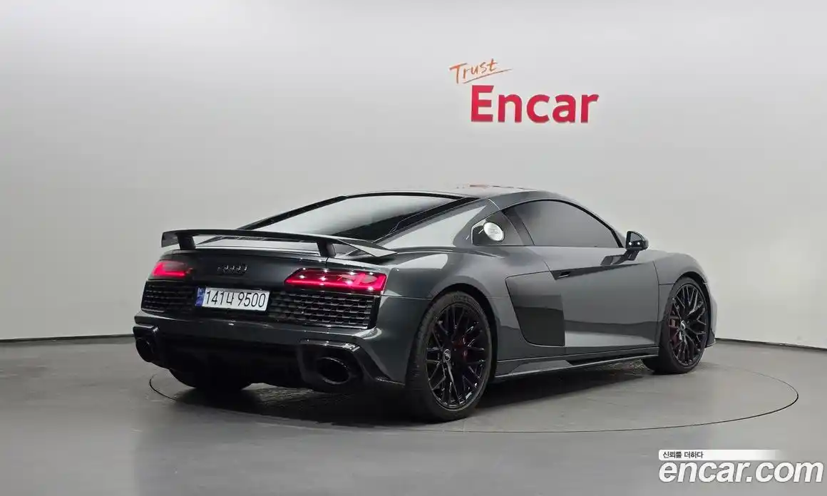 Audi R8 2017 5.2 Автомат в Москве № 161980, фото 19