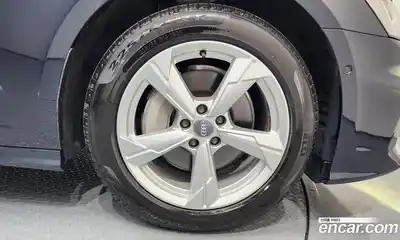 Audi A6 2020 2.0 Автомат в Москве № 162618, миниатюра 5