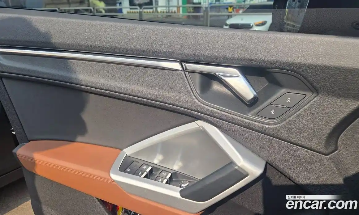 Audi Q3 2022 2.0 Автомат в Москве № 164038, фото 17