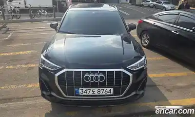 Audi Q3 2022 2.0 Автомат в Москве № 164038, миниатюра 3
