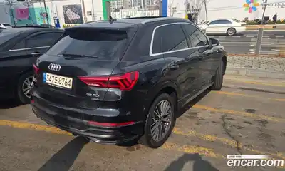 Audi Q3 2022 2.0 Автомат в Москве № 164038, миниатюра 5