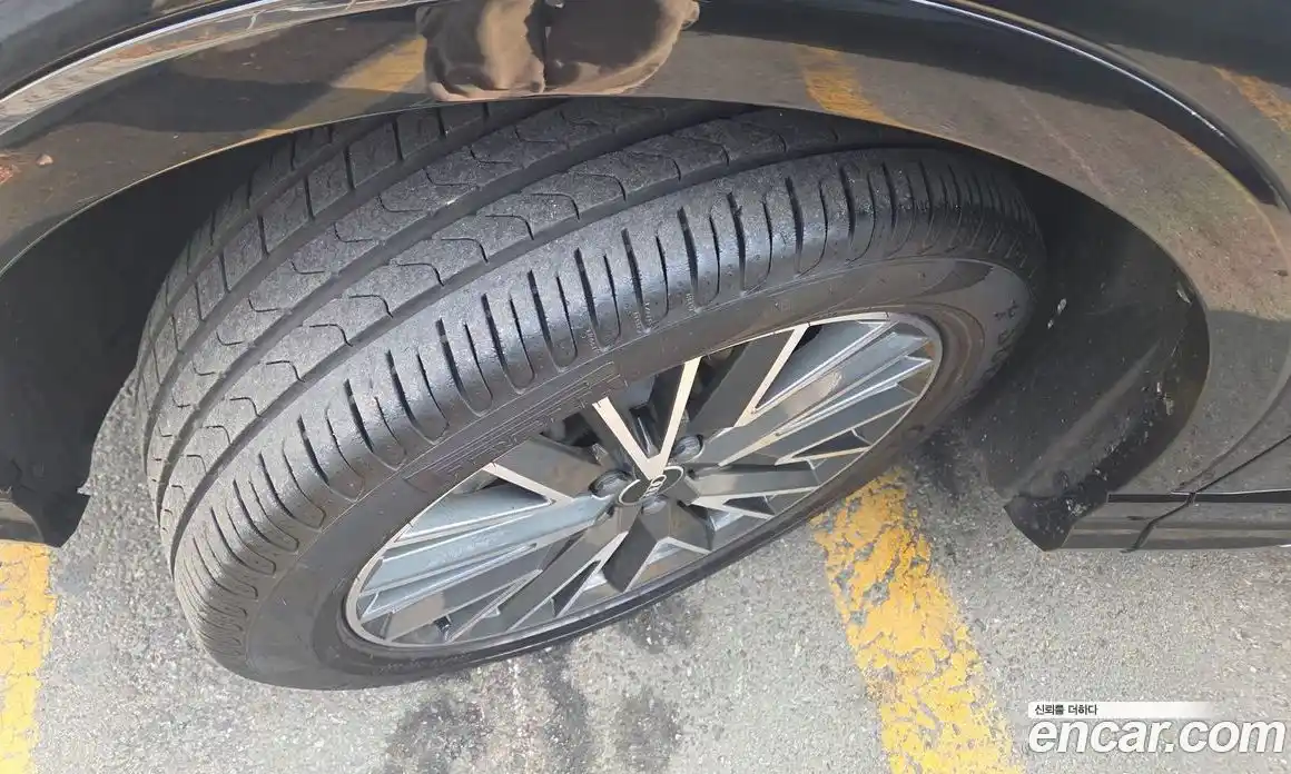 Audi Q3 2022 2.0 Автомат в Москве № 164038, фото 8