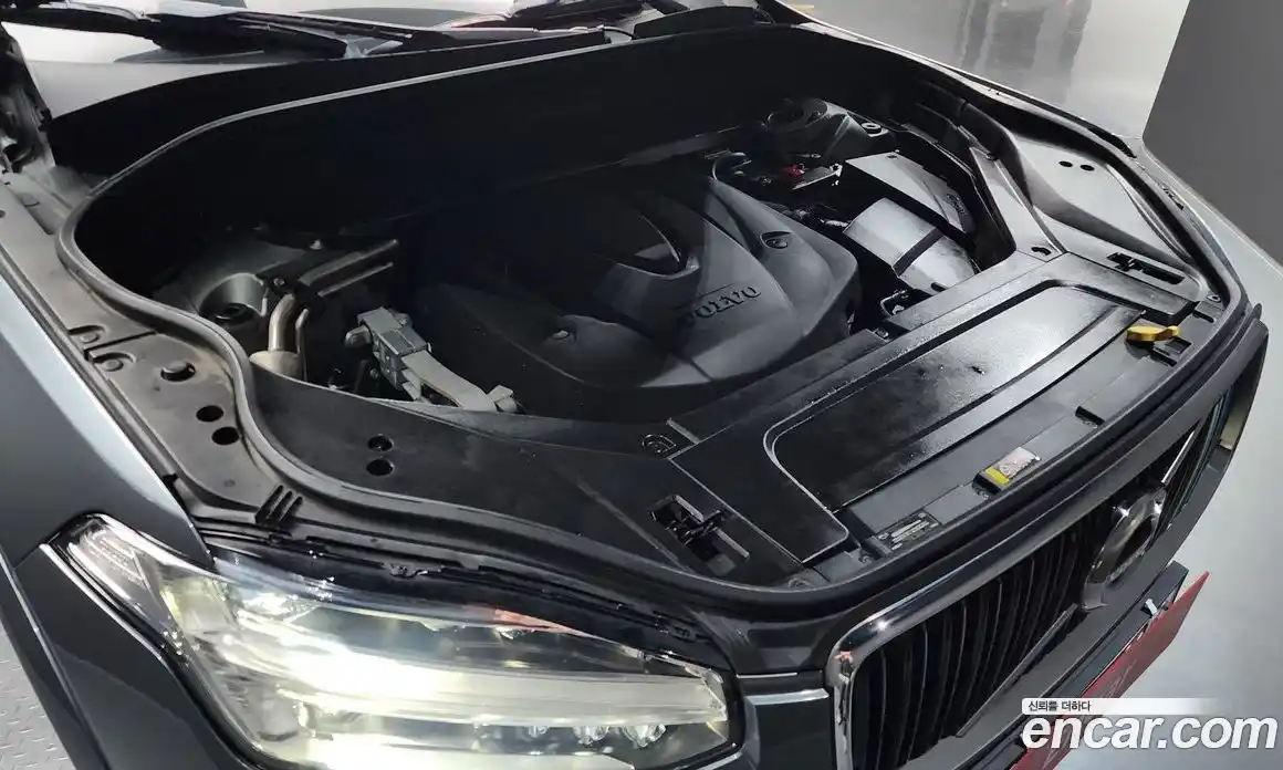 Volvo XC90 2018 2.0 Автомат в Москве № 164703, фото 10