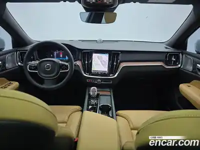 Volvo V60 2023 2.0 Автомат в Москве № 164809, миниатюра 7