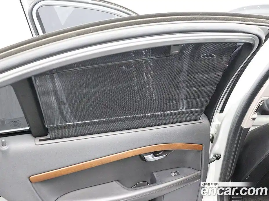 Volvo S80 2013 2.0 Автомат в Москве № 164819, фото 13