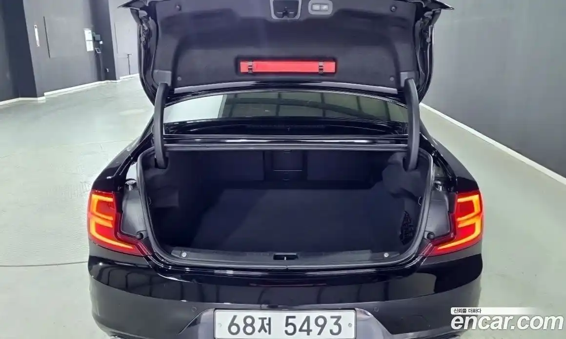 Volvo S90 2019 2.0 Автомат в Москве № 164843, фото 17