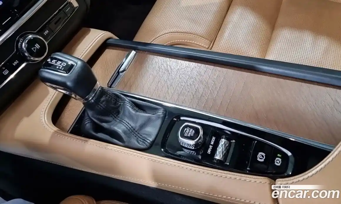 Volvo S90 2019 2.0 Автомат в Москве № 164843, фото 9