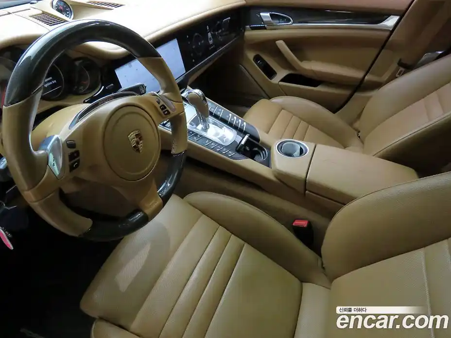 Porsche Panamera 2015 4.8 Автомат в Москве № 165873, фото 7