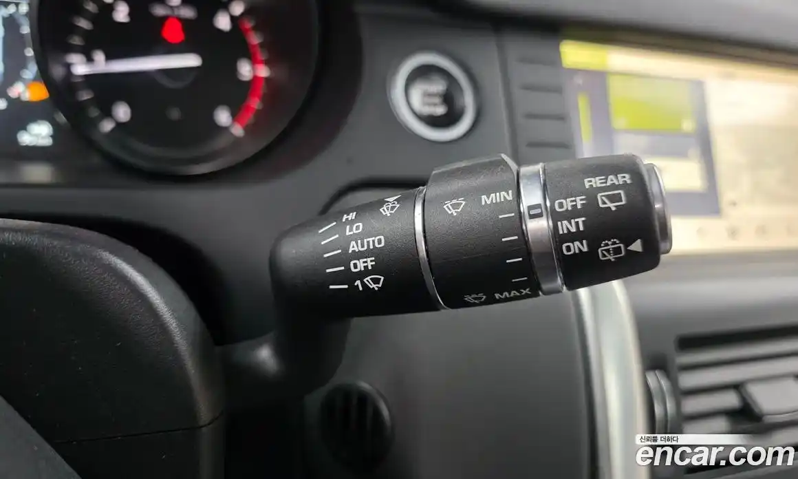 Land Rover Discovery Sport 2019 2.0 Автомат в Москве № 166678, фото 18