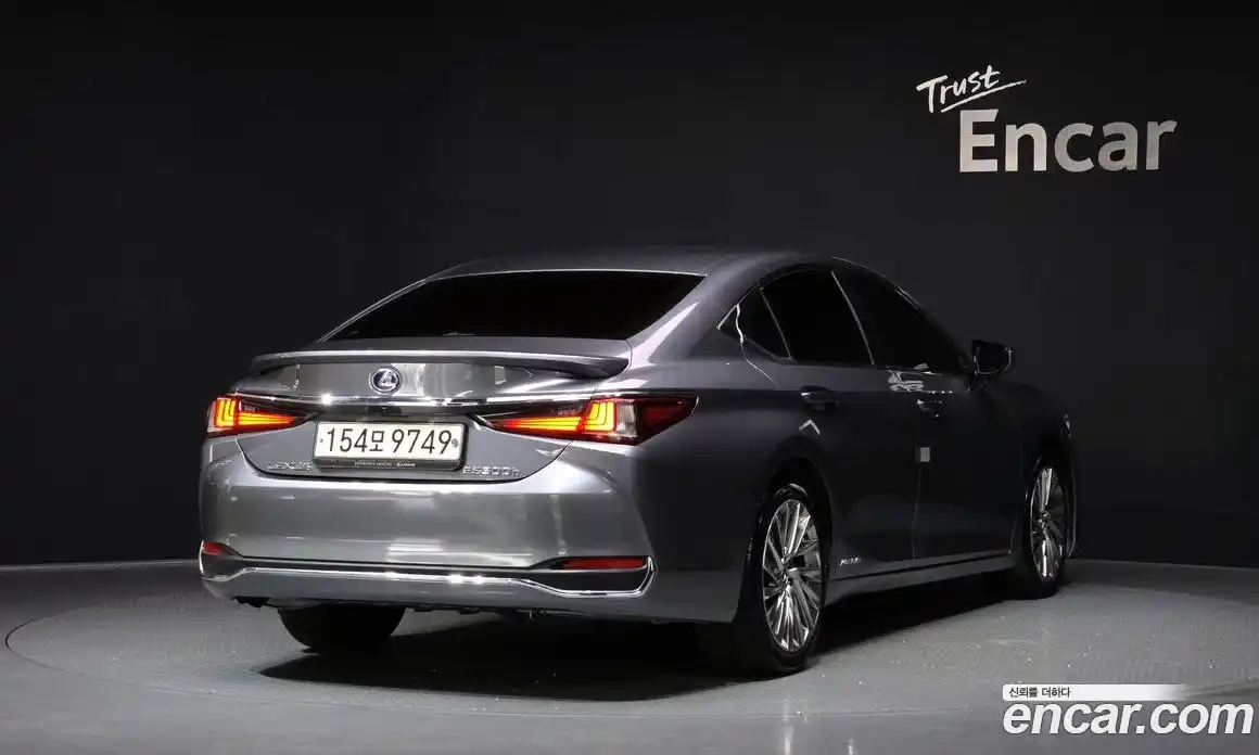 Lexus ES 2021 2.5 Автомат в Москве № 168196, фото 17