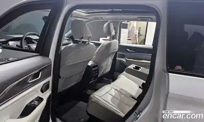 Jeep Cherokee 2023 3.6 Автомат в Москве № 169485, миниатюра 11