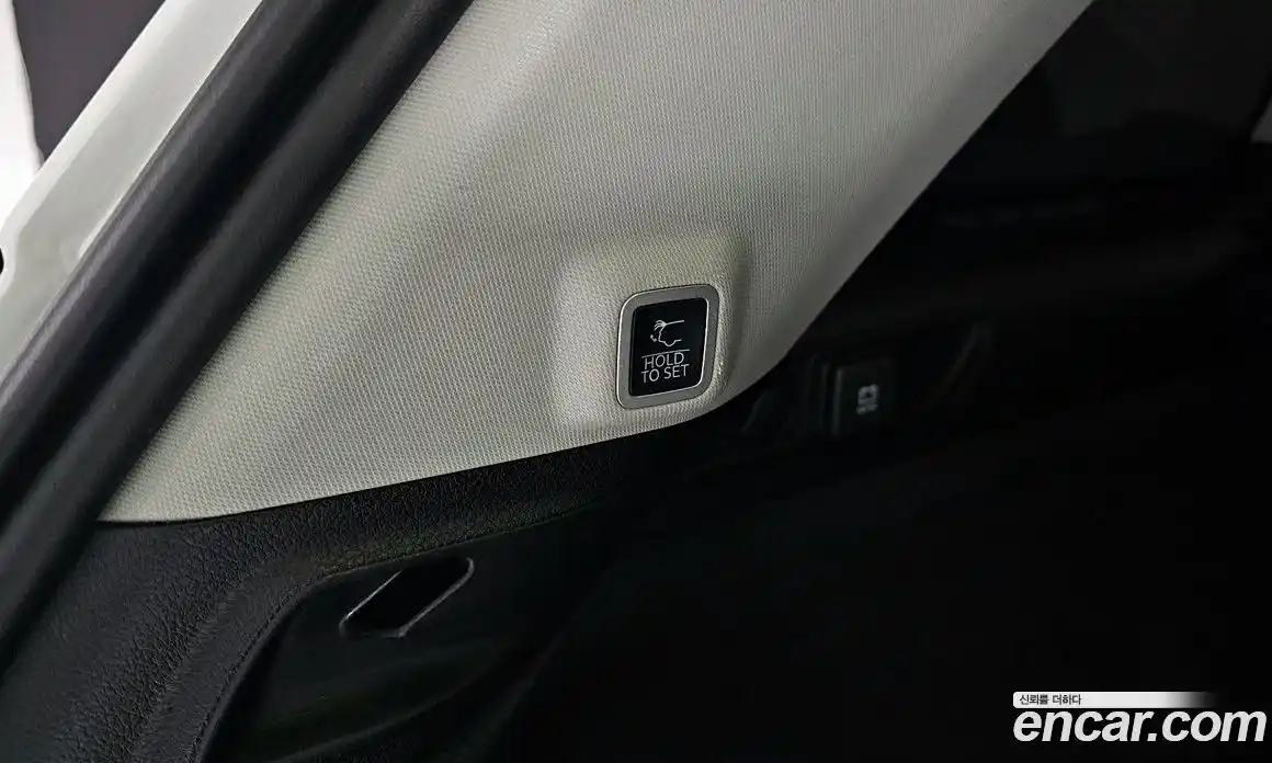 Jeep Cherokee 2023 3.6 Автомат в Москве № 169485, фото 18