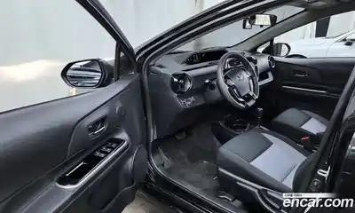 Toyota Prius 2020 1.5 Автомат в Москве № 170298, миниатюра 12