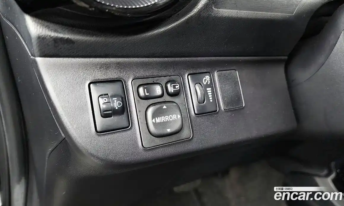 Toyota Prius 2020 1.5 Автомат в Москве № 170298, фото 9