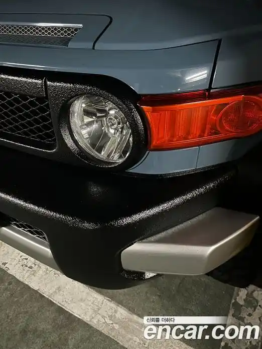 Toyota FJ Cruiser 2016 4.0 Автомат в Москве № 170321, фото 13