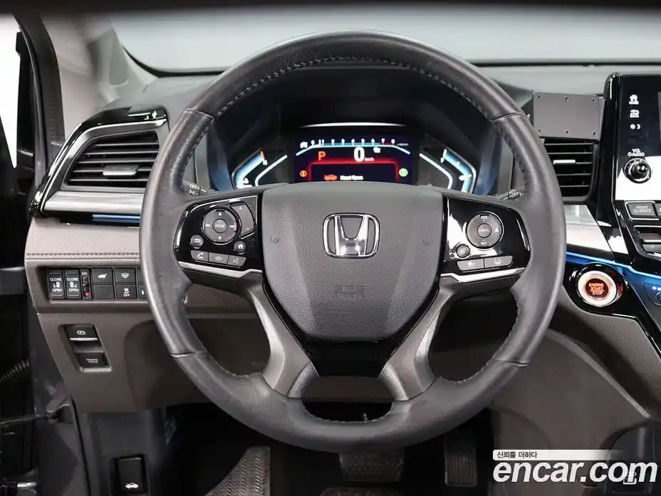 Honda Odyssey 2023 3.5 Автомат в Москве № 170697, фото 13