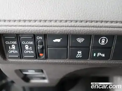 Honda Odyssey 2023 3.5 Автомат в Москве № 170697, миниатюра 10