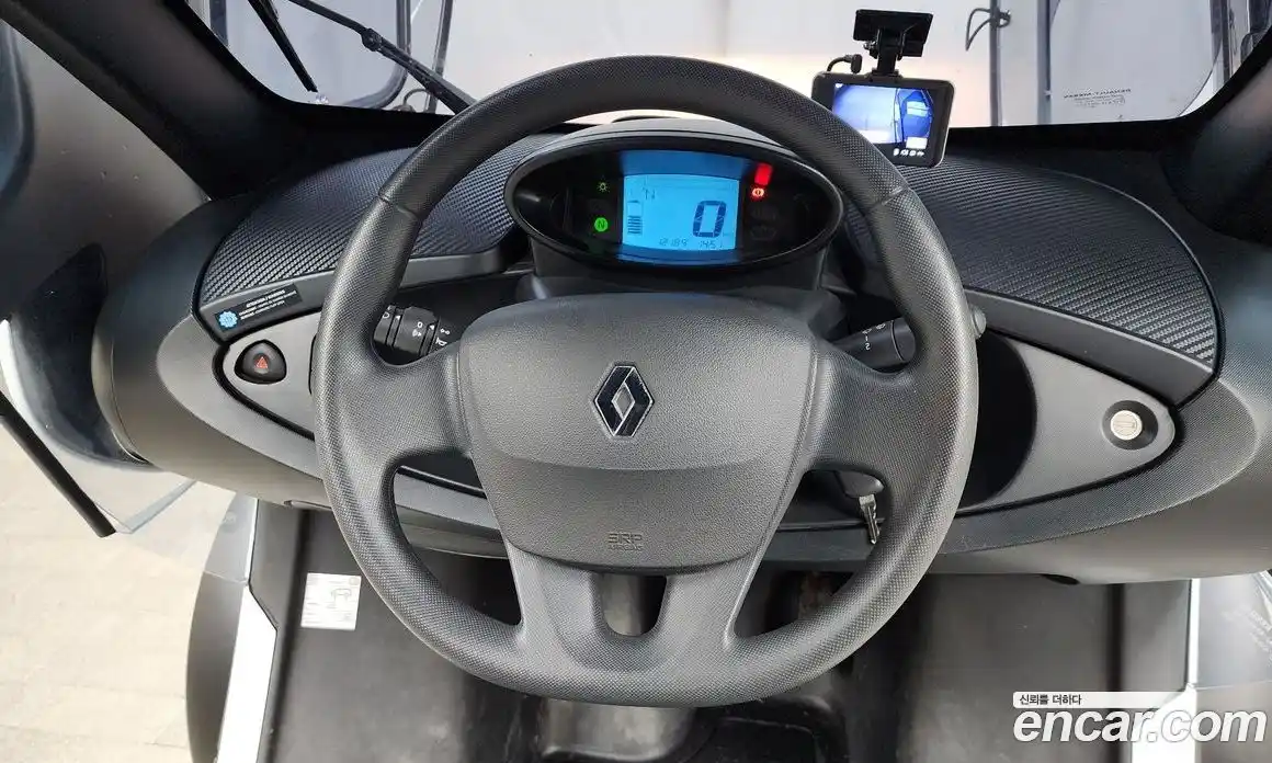 Renault Twizy 2020 0.1 Автомат в Москве № 176385, фото 12