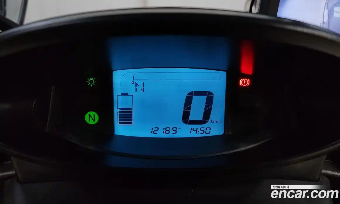 Renault Twizy 2020 0.1 Автомат в Москве № 176385, фото 17