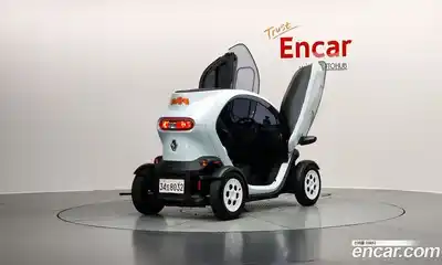 Renault Twizy 2020 0.1 Автомат в Москве № 176385, миниатюра 7