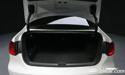 Volkswagen Jetta 2014 1.6 Автомат в Москве № 179524, миниатюра 2