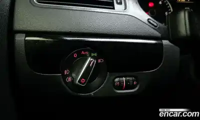 Volkswagen Jetta 2014 1.6 Автомат в Москве № 179524, миниатюра 3