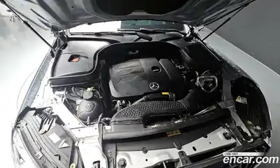 Mercedes-Benz GLC-Class 2023 2.0 Автомат в Москве № 179579, миниатюра 4