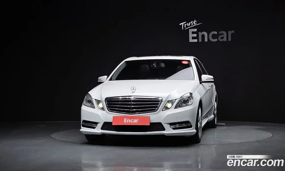 Mercedes-Benz E-Class 2013 3.5 Автомат в Москве № 180257, фото 3