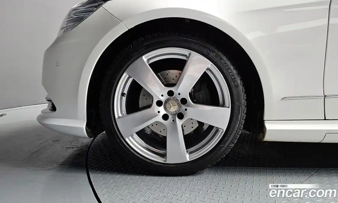 Mercedes-Benz E-Class 2013 3.5 Автомат в Москве № 180257, фото 5