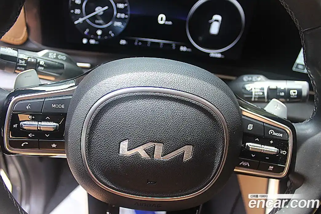 Kia Canival 2023 3.5 Автомат в Москве № 18421, фото 18