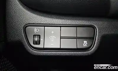 Kia Seltos 2025 2.0 Автомат в Москве № 18567, миниатюра 8