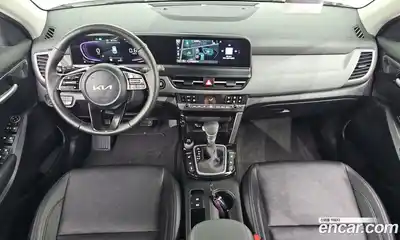 Kia Seltos 2025 2.0 Автомат в Москве № 18567, миниатюра 9