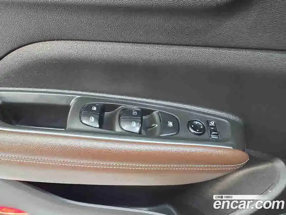 Renault QM6 2018 2.0 Автомат в Москве № 186260, фото 15