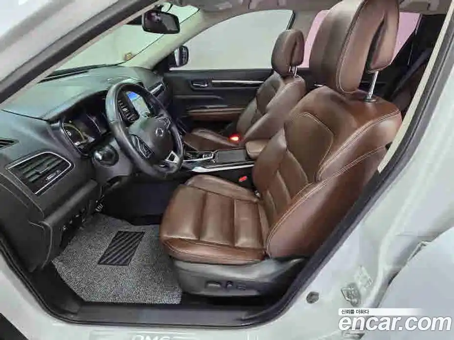 Renault QM6 2018 2.0 Автомат в Москве № 186260, фото 19