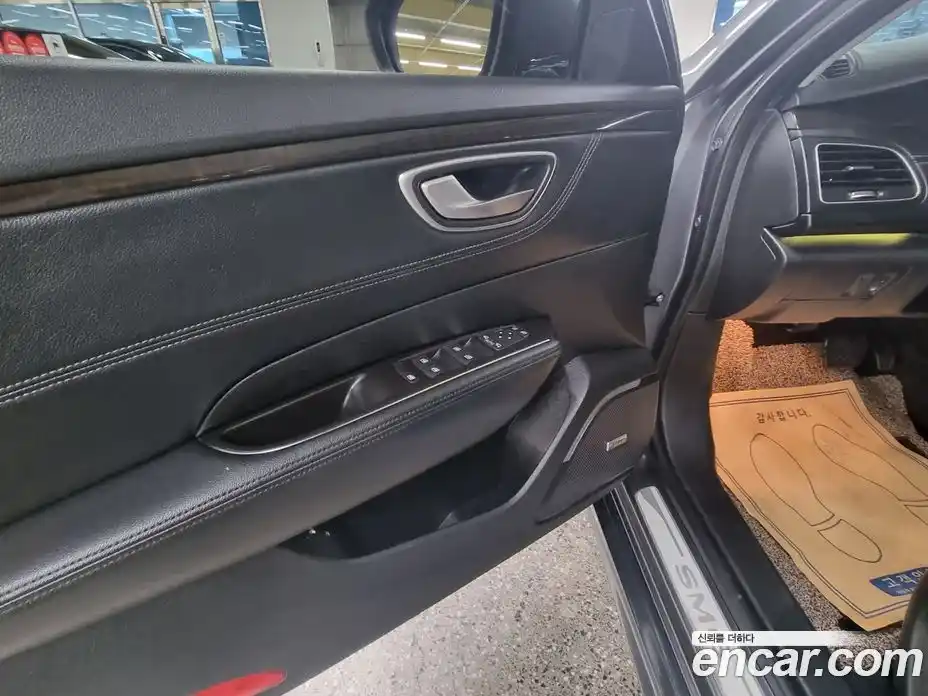 Renault SM6 2017 2.0 Автомат в Москве № 186515, фото 17